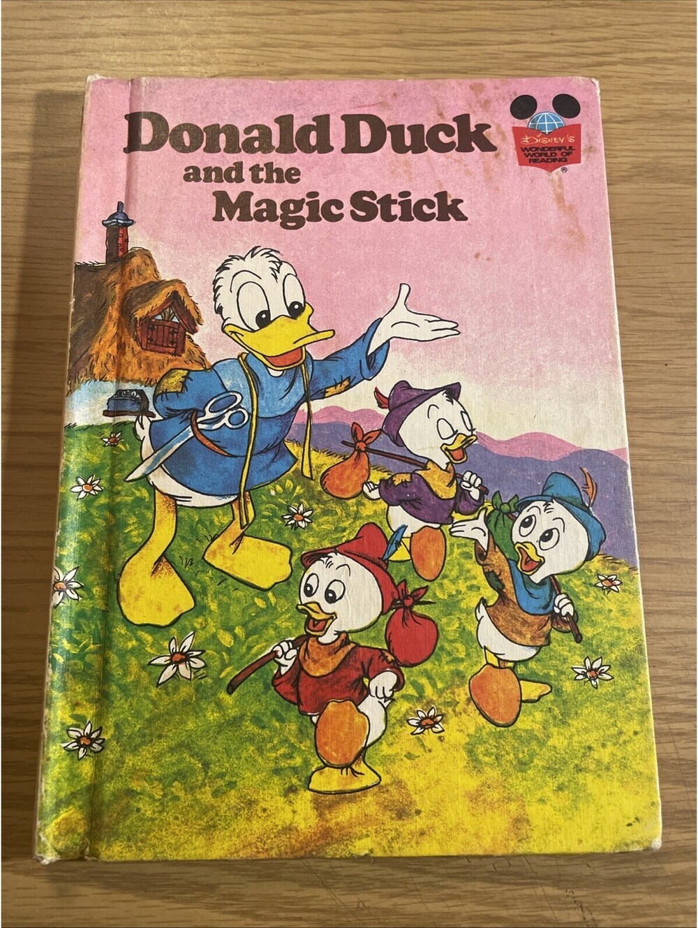 Donald Duck and the Magic Stick (Disney's Wonderful World of Reading) Book Club